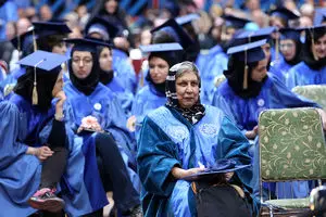 چرا امتیاز ویژه فرزندان اعضای هیات علمی لغو نمی‌شود؟