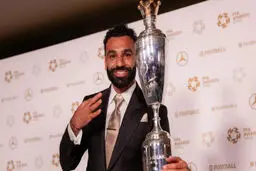 محمد صلاح در لیگ برتر انگلیس تاریخ‌ساز شد؛ سومین جایزه بهترین بازیکن