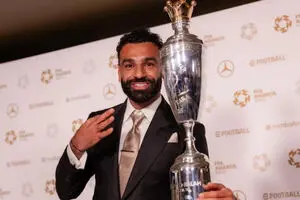 محمد صلاح در لیگ برتر انگلیس تاریخ‌ساز شد؛ سومین جایزه بهترین بازیکن