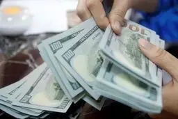 ضعف دلار در سال ۲۰۲۵؛ بدترین عملکرد هشت‌ساله در برابر ارزهای جهانی