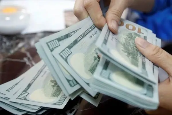 قیمت دلار امروز دوشنبه 19 مرداد در بازار