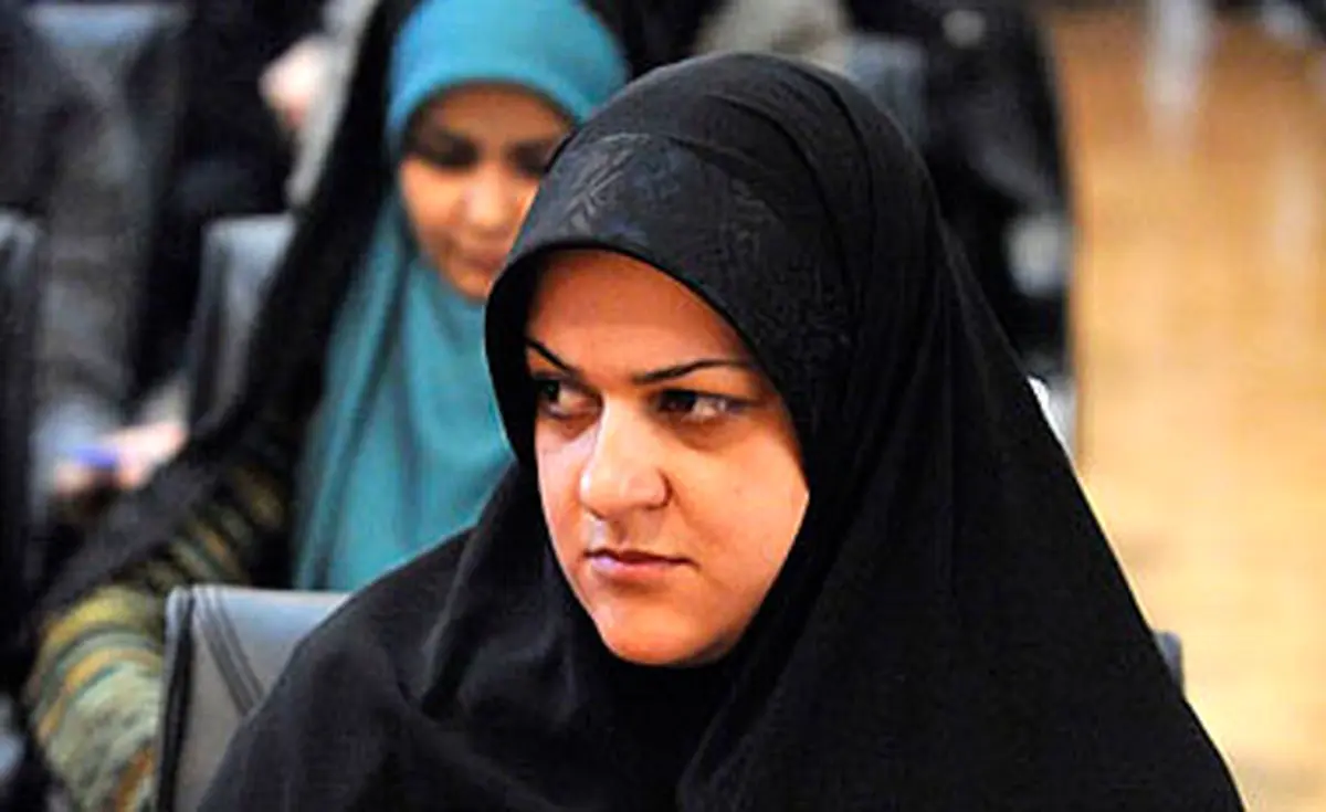 بازداشت آزاده اردکانی