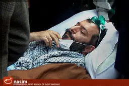 تصاویر دیده‌نشده از «محمدرضا مدحی» در راهپیمایی ۱۳ آبان ۸۴ منتشر شد