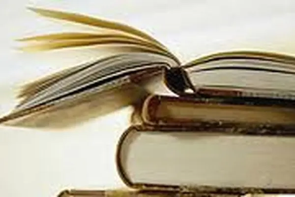 نقد و بررسی کتاب 