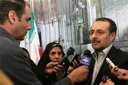حضور وزیر صمت در مرقد امام بعد از کسب رای اعتماد