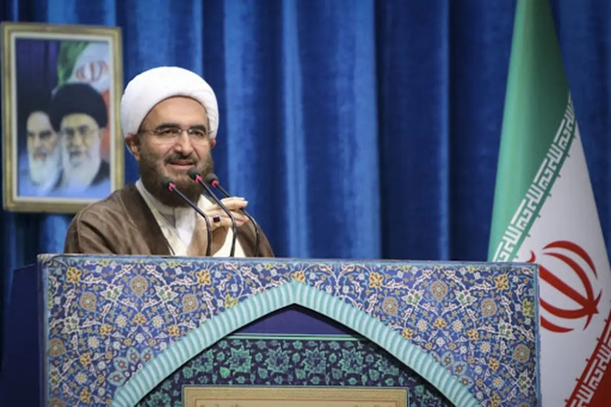 حاج علی اکبری: اتهام ‎زدن به اشخاص در خطبه نماز جمعه ممنوع است