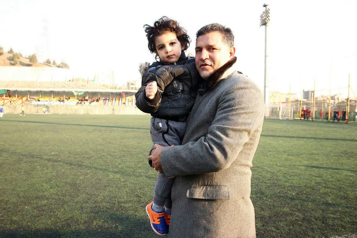 علی دایی: طبق وصیت پدرم هیچگاه پا به عرصه سیاست نمی‌گذارم