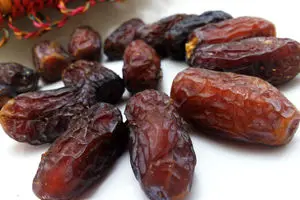 درباره محل و چگونگی امحا خرما از رئیس انجمن سوال کنید