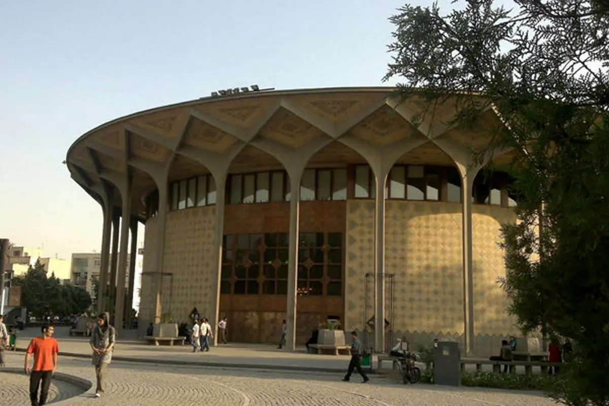 نمایش "ناگهان کفتری" در خانه هنرمندان به روی صحنه می‌رود