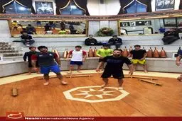 تمرین تیم ملی کشتی آزاد در گود زورخانه