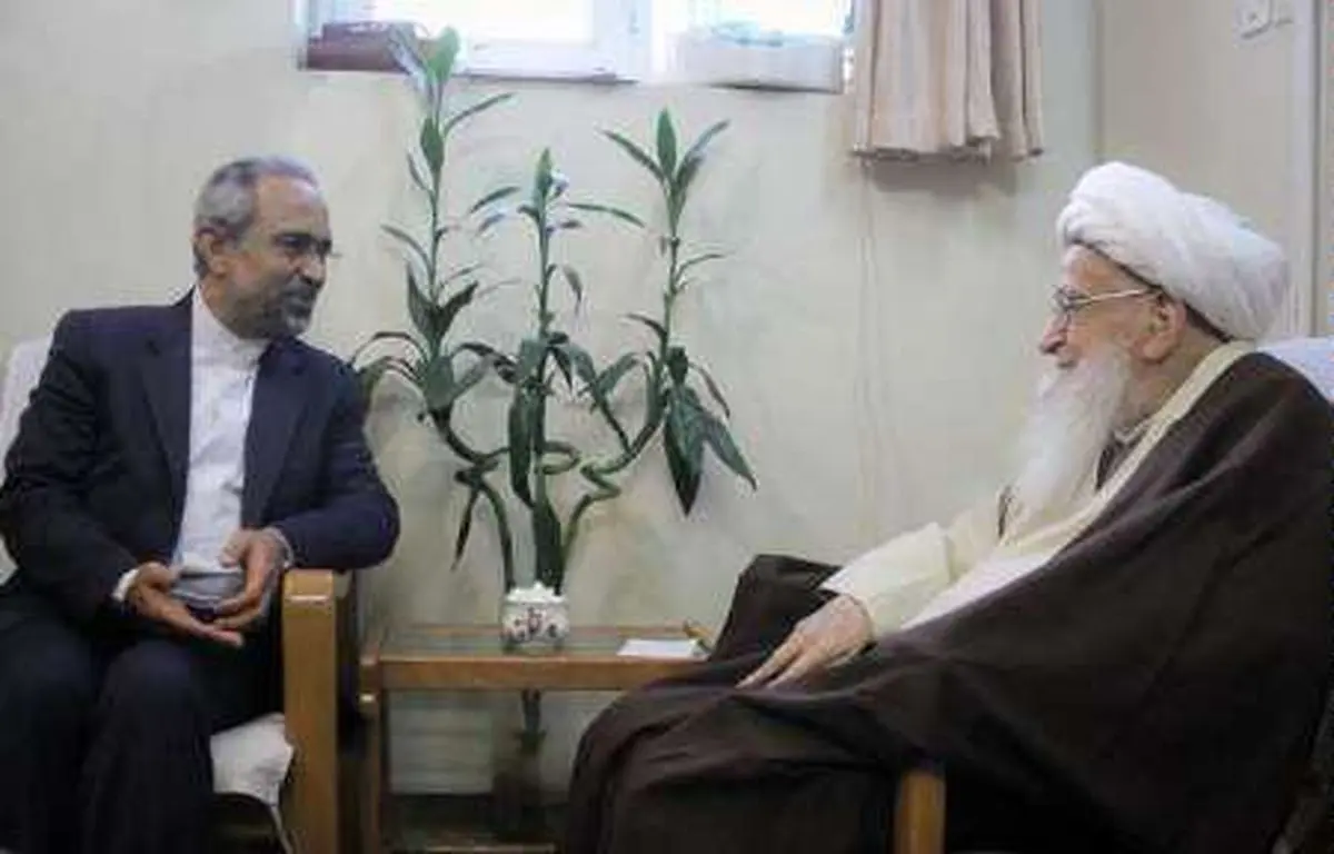 مسائل اقتصادی بر مردم فشار آورده و باعث رنجش خاطر و عسر و حرج آنها شده است