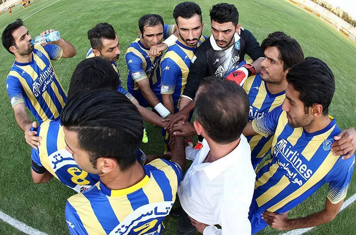 تراکتورسازی مقابل گسترش متوقف شد و استقلال اهواز بازهم باخت