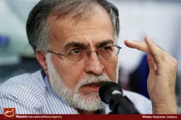 عطریانفر: لاریجانی از عارف برای ریاست مجلس مناسب‌تر است