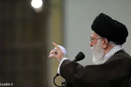 رهبر انقلاب: شهادت شیخ نمر خطای سیاسی دولت سعودی است؛ خون به ناحق ریخته، بسیار سریع دامان این رژیم را خواهد گرفت