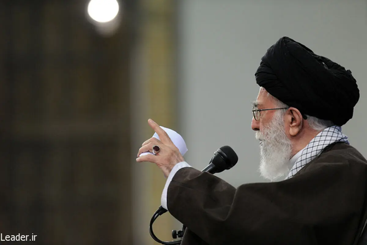 رهبر انقلاب: شهادت شیخ نمر خطای سیاسی دولت سعودی است؛ خون به ناحق ریخته، بسیار سریع دامان این رژیم را خواهد گرفت