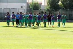 امیدها وارد دوبی شدند