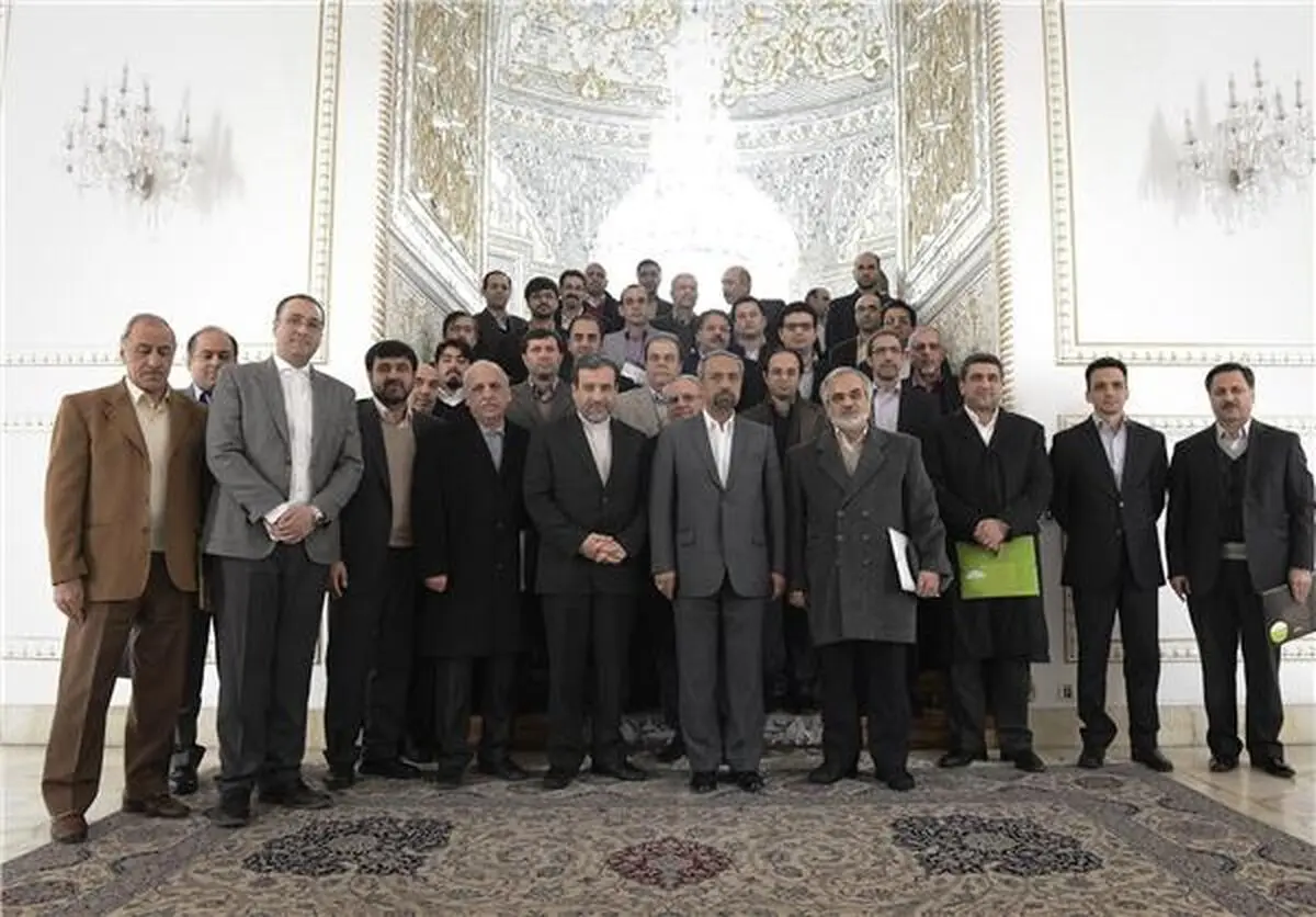 زیان ۱۵۰ هزار میلیاردی ۷۰۰ روز اخیر را چه کسانی بر بورس تحمیل کردند؟ + نمودار