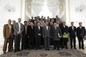 زیان ۱۵۰ هزار میلیاردی ۷۰۰ روز اخیر را چه کسانی بر بورس تحمیل کردند؟ + نمودار