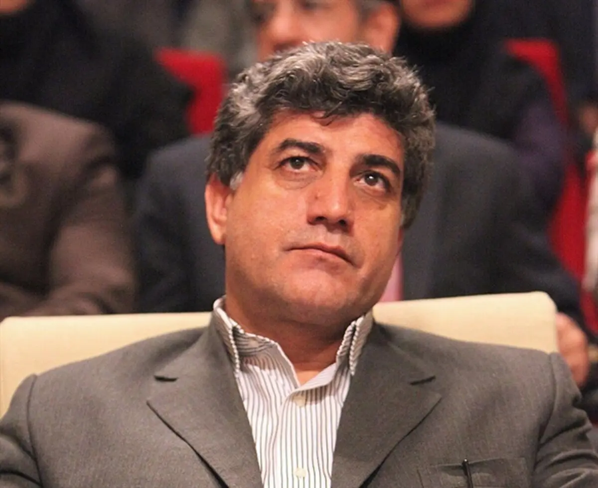 نسبت به کاهش وابستگی به نفت در بودجه ۹۵ خوش‌بین نیستم