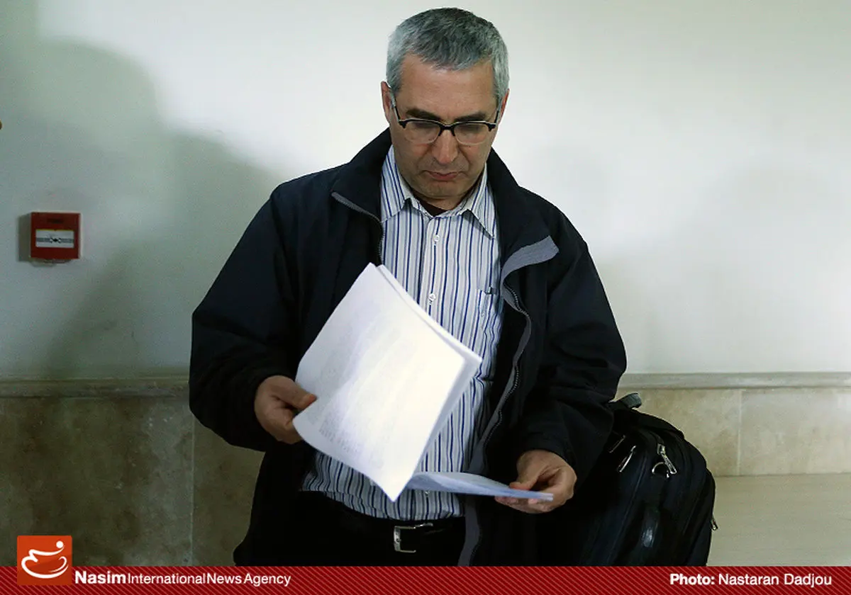 حاتمی‌کیا در مستند "بار دیگر مردی که دوست می‌داشتیم"