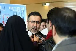 بازدید سرزده ایوبی از ششمین جشنواره فیلم عمار در سینما فلسطین