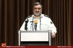 اشتری: با همه توان آماده برخورد با زمین‌خواری هستیم