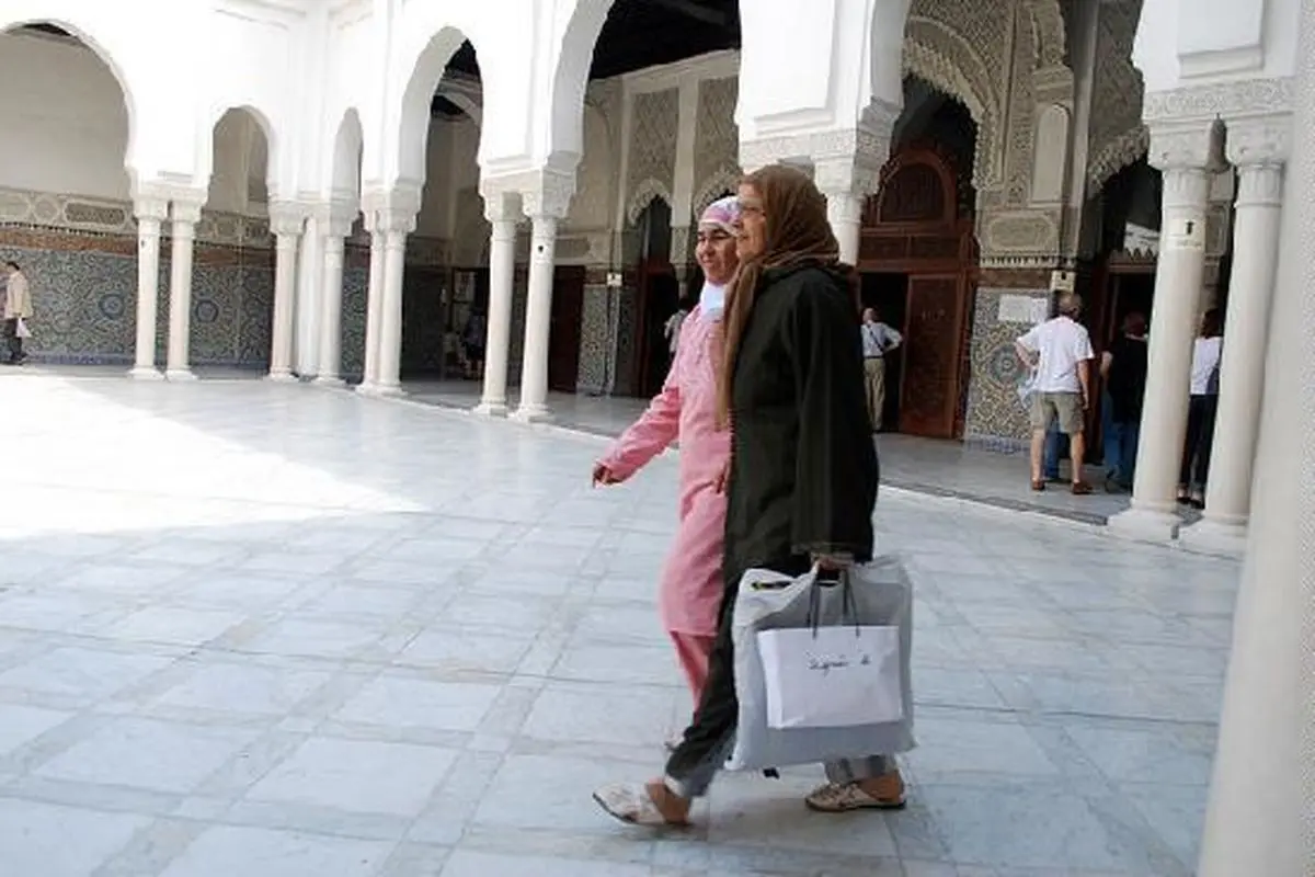 درهای مساجد فرانسه به روی مردم پاریس باز می‌شود