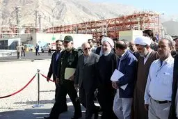 افتتاح فازهای ۱۵ و ۱۶ پارس جنوبی به معنای هماهنگی و همکاری دولت و سپاه است