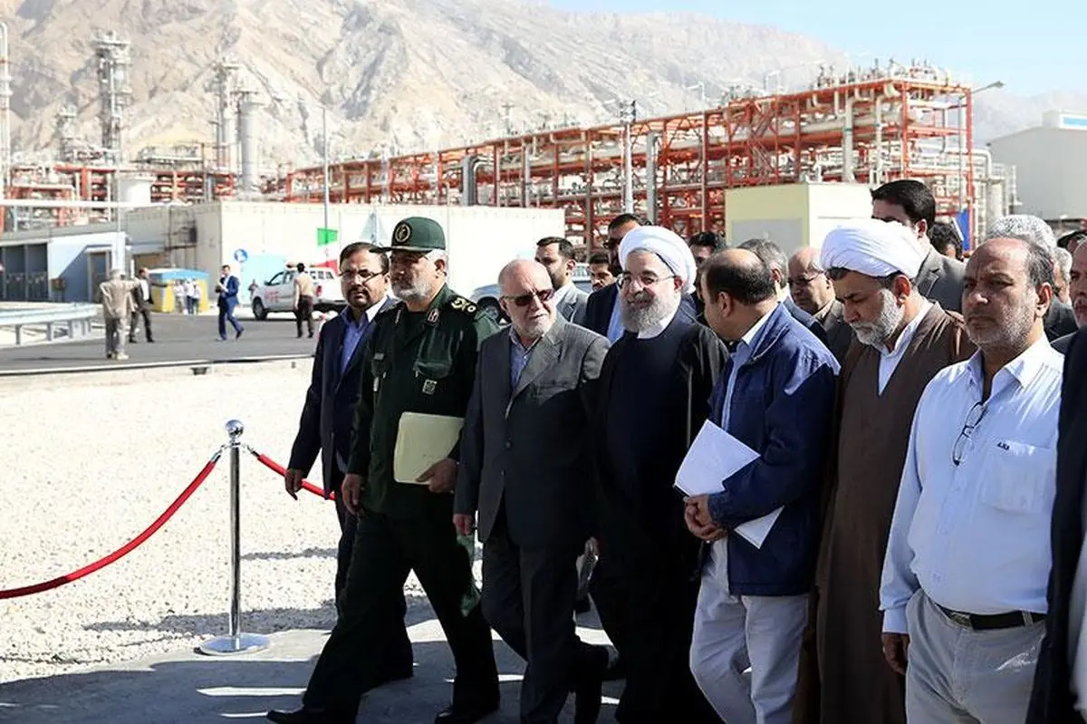 افتتاح فازهای ۱۵ و ۱۶ پارس جنوبی به معنای هماهنگی و همکاری دولت و سپاه است