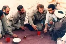 ویدئوی منتشر نشده از رحیم‌پور ازغدی و قالیباف در دوران دفاع مقدس