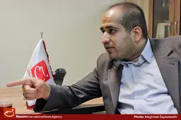 وحدت علیه وحدت؟ آقایان اصولگرا، لطفاً از ترس مرگ خودکشی نکنید!