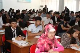 موضوع عدم ادامه تحصیل دانشجویان تاجیکی در کشور صحت ندارد