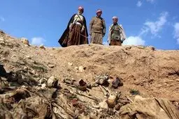 کشف گورهای جمعی زنان و کودکان در 