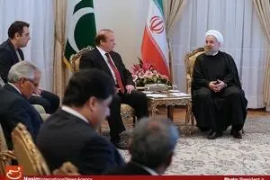 دیدار نواز شریف با حسن روحانی