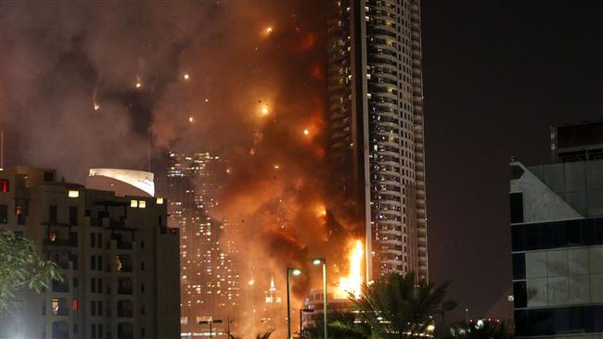 علت آتش‌سوزی هتل ۶۳ طبقه «العنوان» دبی، اعلام شد