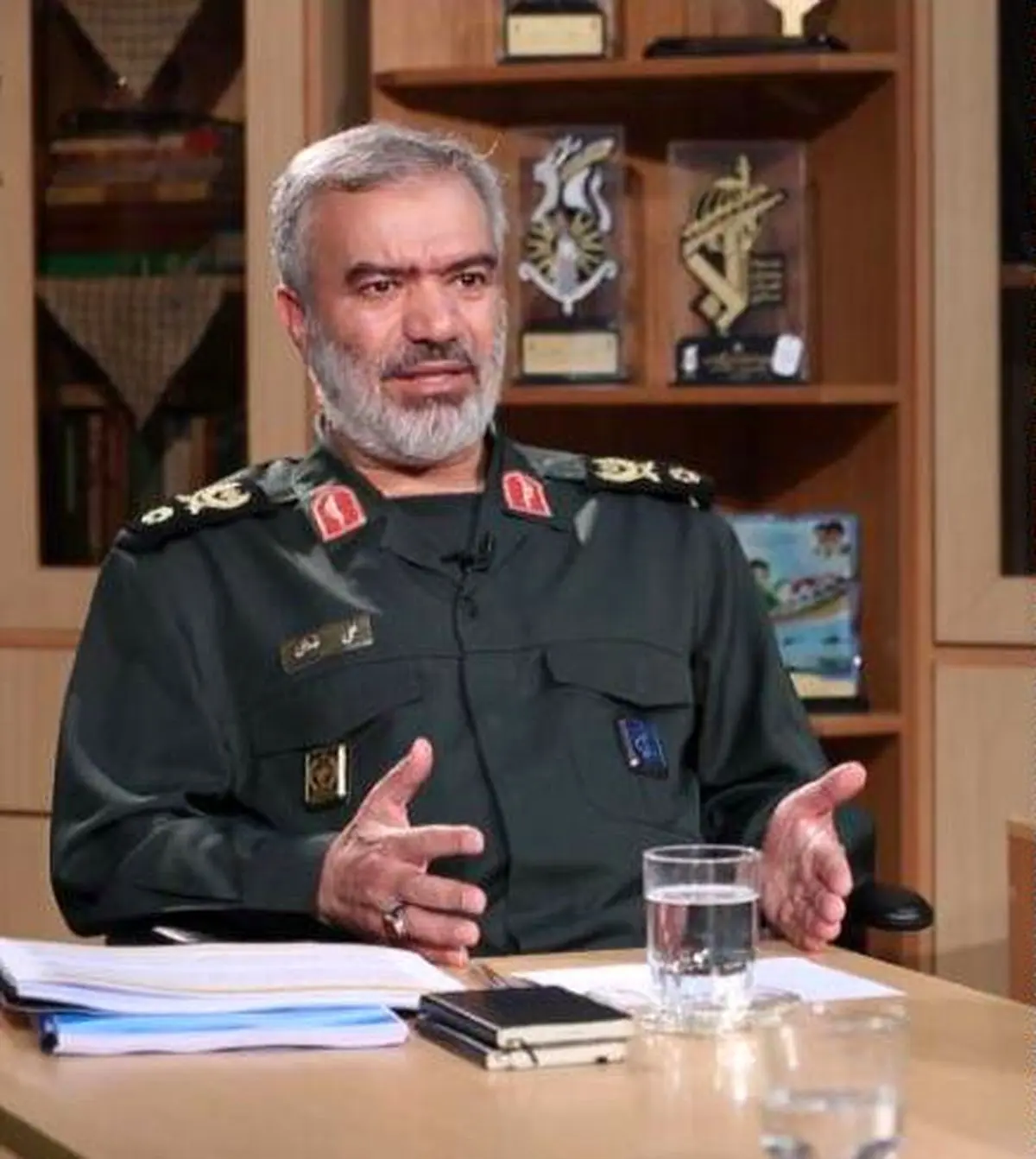 مستند "شیطان در گرداب"