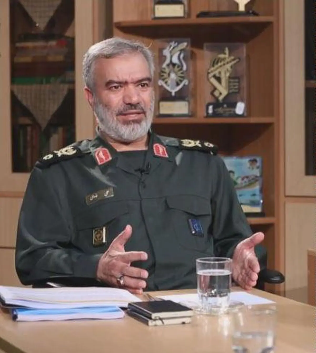 مستند "شیطان در گرداب"