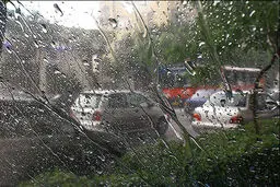 هوای تهران در ۲۴ ساعت آینده بارانی می‌شود