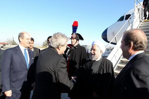 استقبال رسمی رئیس‌جمهور ایتالیا از حسن روحانی