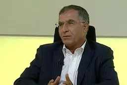 هیچ وقت نژادپرستی در کانون مربیان وجود ندارد؛ نباید بگوییم بنز و موتور گازی