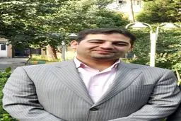 مشکلات جامعه از سوی مدیرانی است که توجه‌شان به جای داخل به خارج است