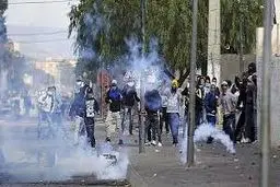 بازداشت بیش از ۱۰۰۰ معترض در اعتراضات اخیر تونس