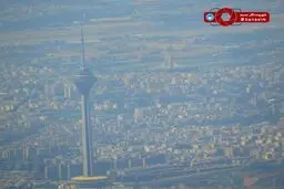 دو برج در یک نما