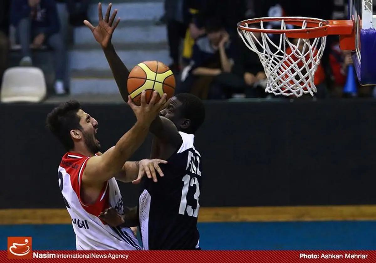 دیدار تیم‌های بسکتبال شیمی‌در و دانشگاه آزاد