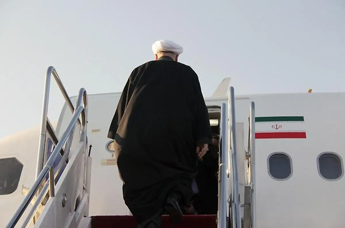 روحانی پاریس را به مقصد تهران ترک کرد