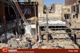 نجات جان ۴۰ شهروند با هشدار به موقع تخلیه ساختمان در حال ریزش