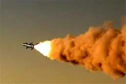 شلیک موشک کروز نصر از یگان‌های شناور و  پرتاب اژدرهای پیشرفته از زیردریایی‌های کلاس غدیر و طارق