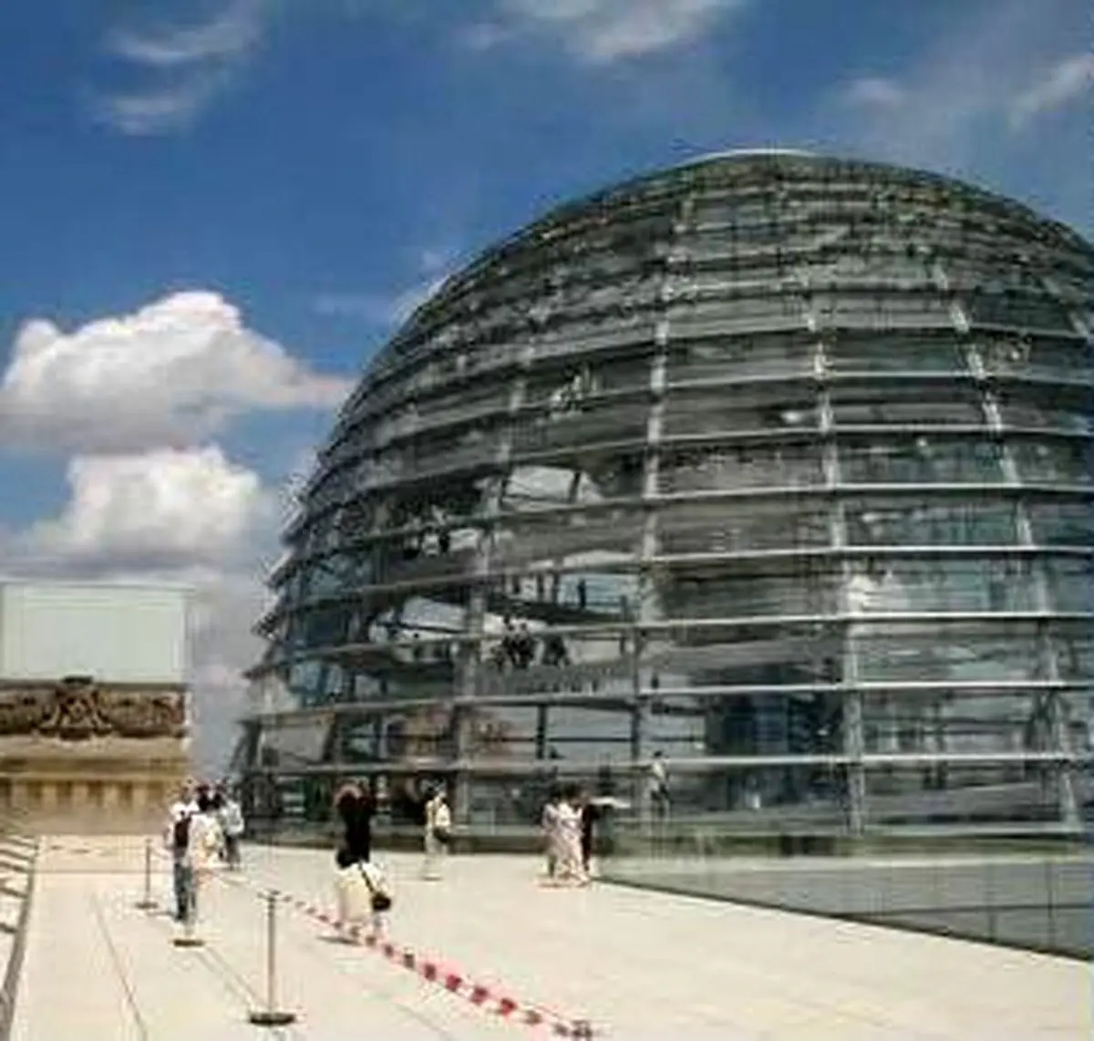 روسیه متهم به حمله سایبری به پارلمان آلمان شد