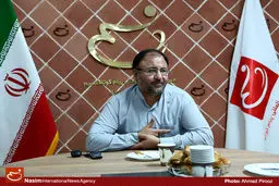 کارگزاران اگر برای رسیدن به قدرت ناگزیر به ائتلاف با جبهه پایداری هم شود، این کار را می‌کند