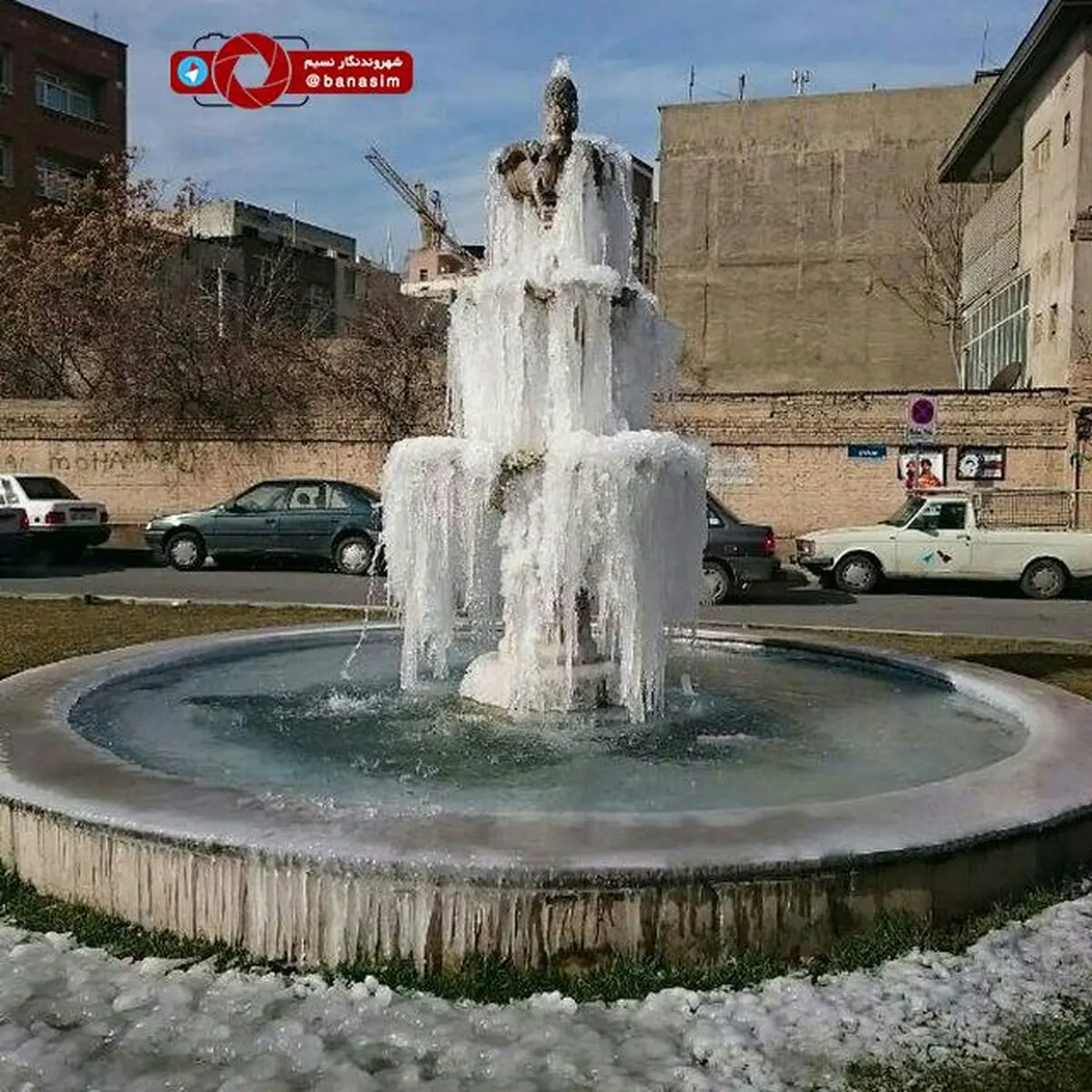 یخ زدن فواره میدان دارآباد